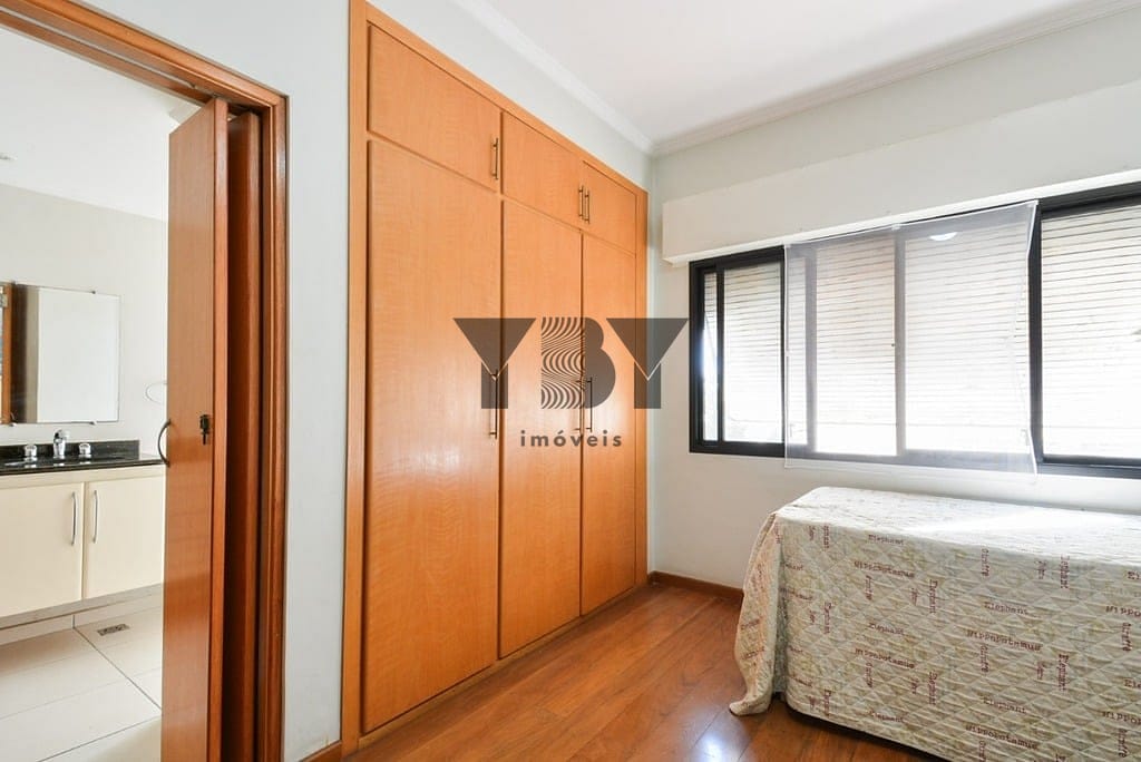 Apartamento à venda com 3 quartos, 230m² - Foto 34