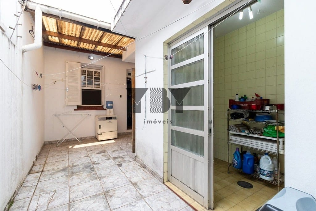 Casa à venda com 2 quartos, 100m² - Foto 15