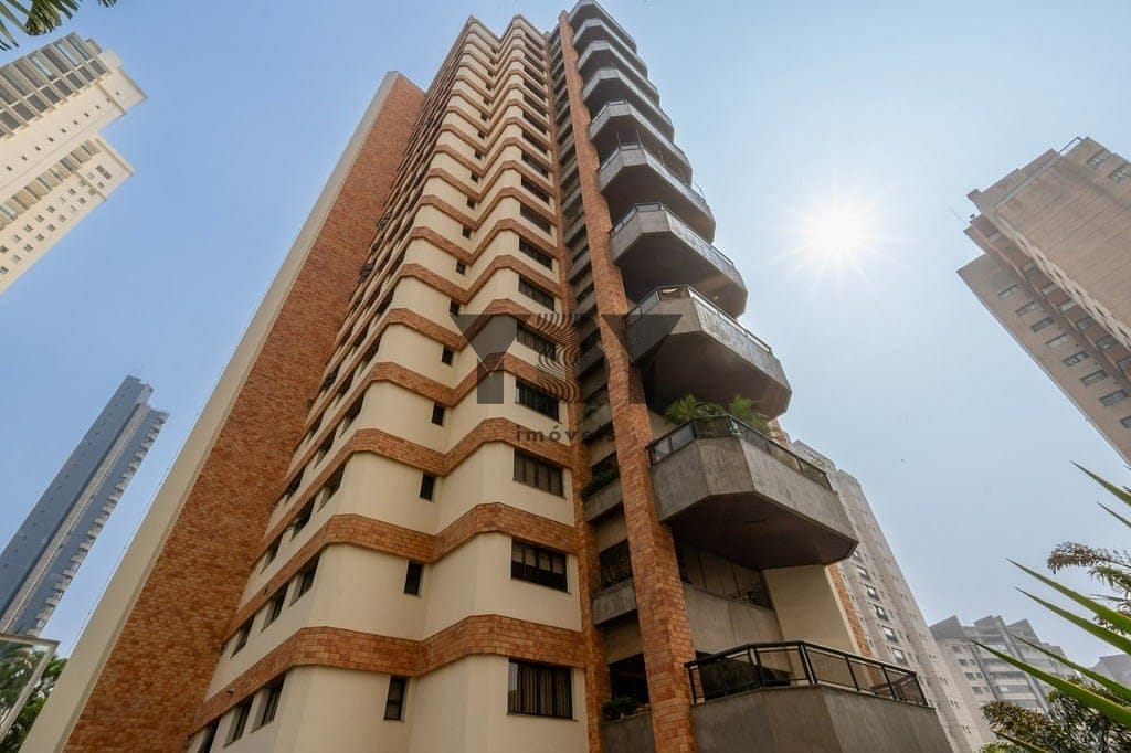 Cobertura à venda com 4 quartos, 488m² - Foto 35