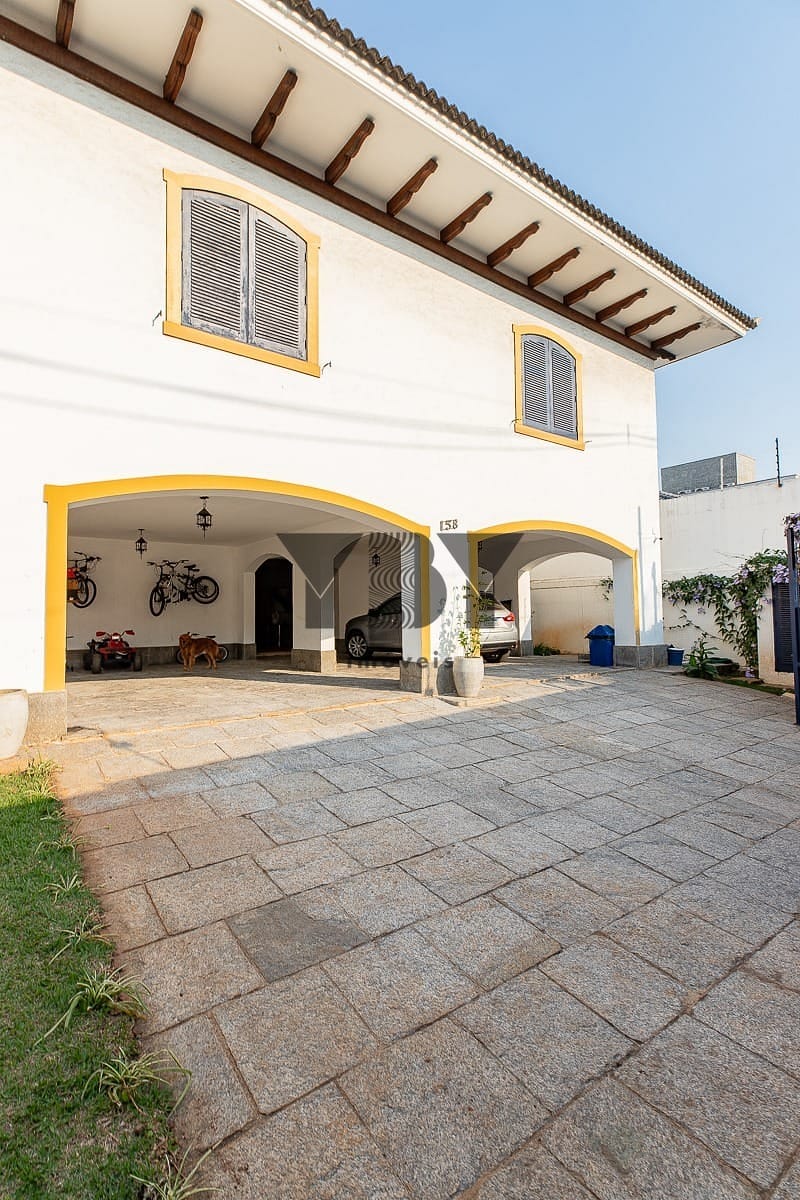Casa à venda com 4 quartos, 450m² - Foto 38