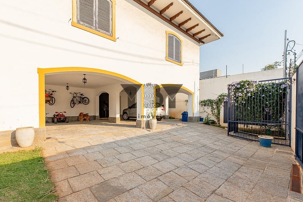 Casa à venda com 4 quartos, 450m² - Foto 39