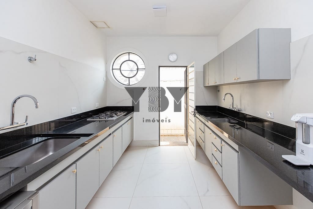 Casa à venda com 4 quartos, 450m² - Foto 44