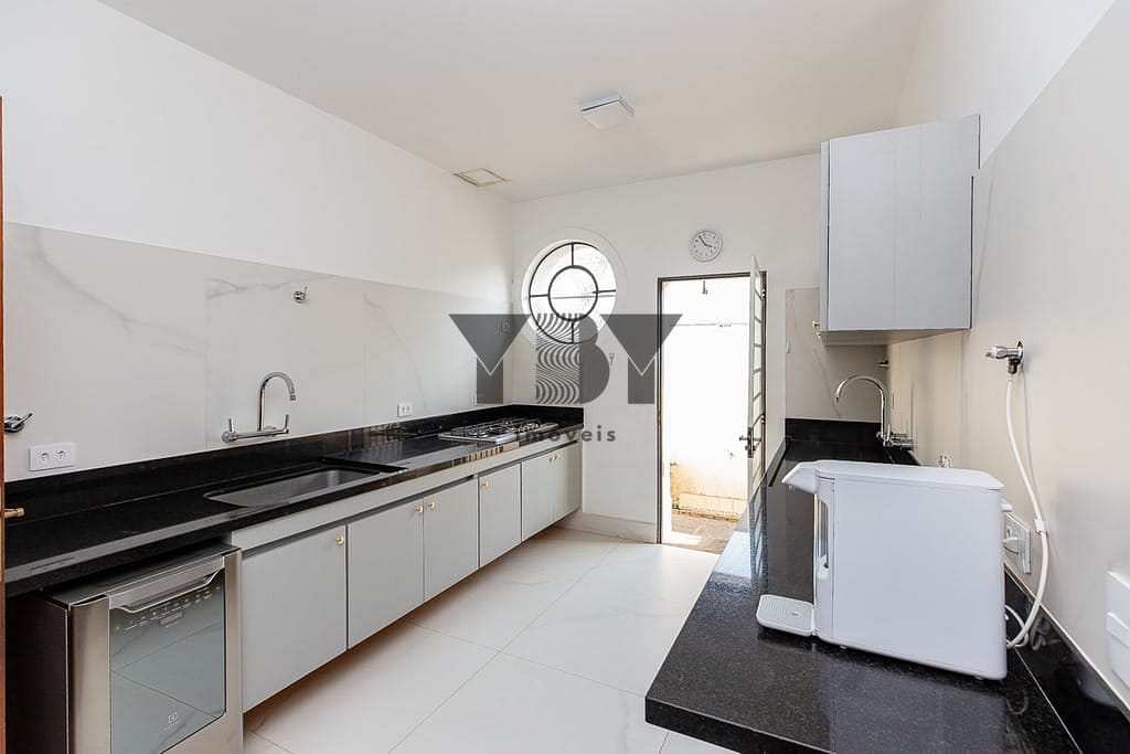 Casa à venda com 4 quartos, 450m² - Foto 45