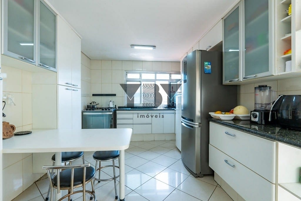 Casa à venda com 3 quartos, 138m² - Foto 31