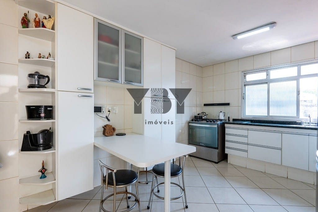 Casa à venda com 3 quartos, 138m² - Foto 32