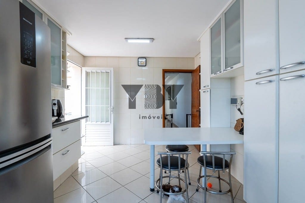 Casa à venda com 3 quartos, 138m² - Foto 34