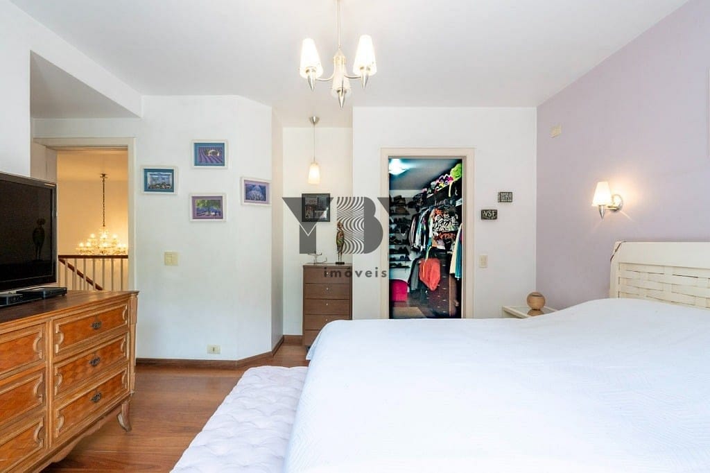 Casa à venda com 3 quartos, 500m² - Foto 65