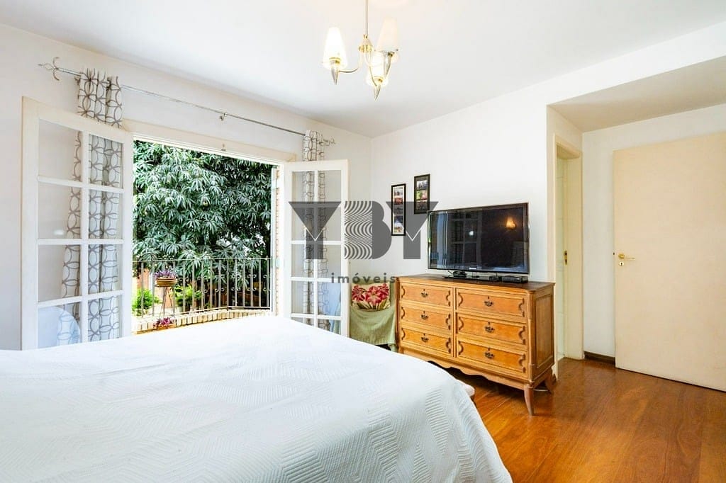 Casa à venda com 3 quartos, 500m² - Foto 64