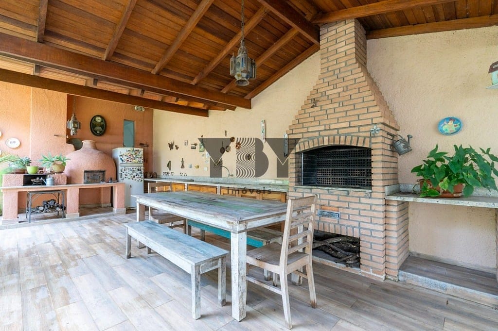 Casa à venda com 3 quartos, 500m² - Foto 32