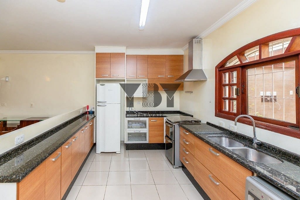 Casa à venda com 2 quartos, 136m² - Foto 20