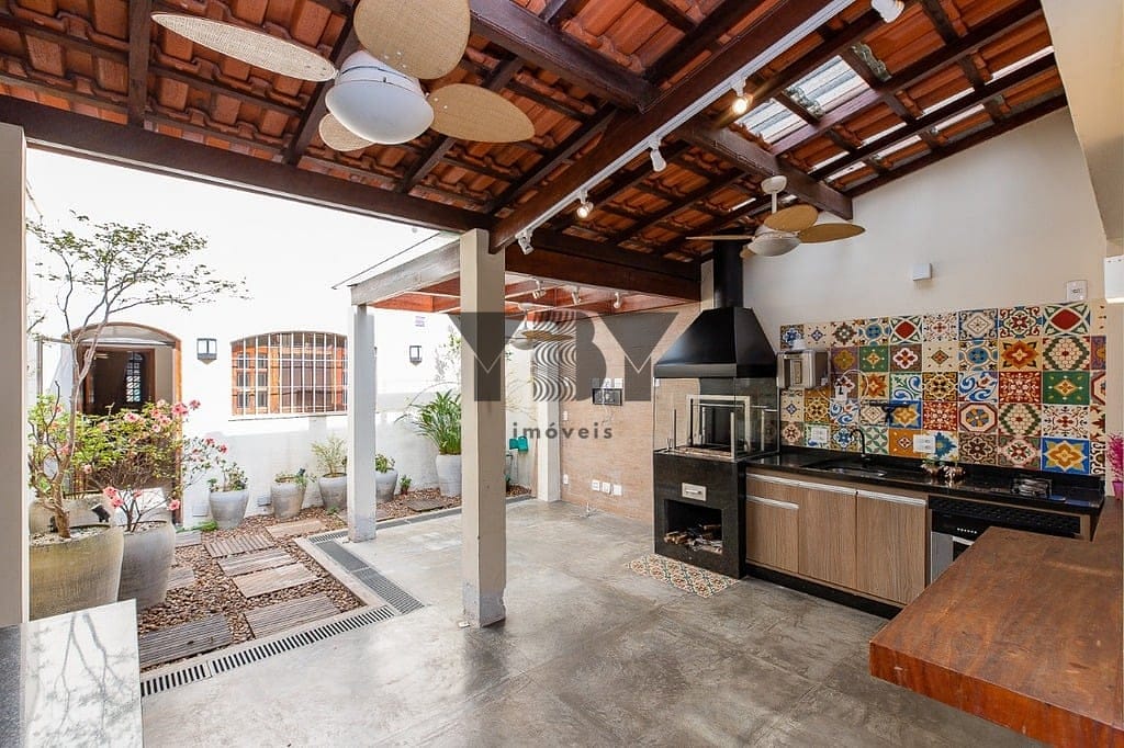 Casa à venda com 2 quartos, 136m² - Foto 11