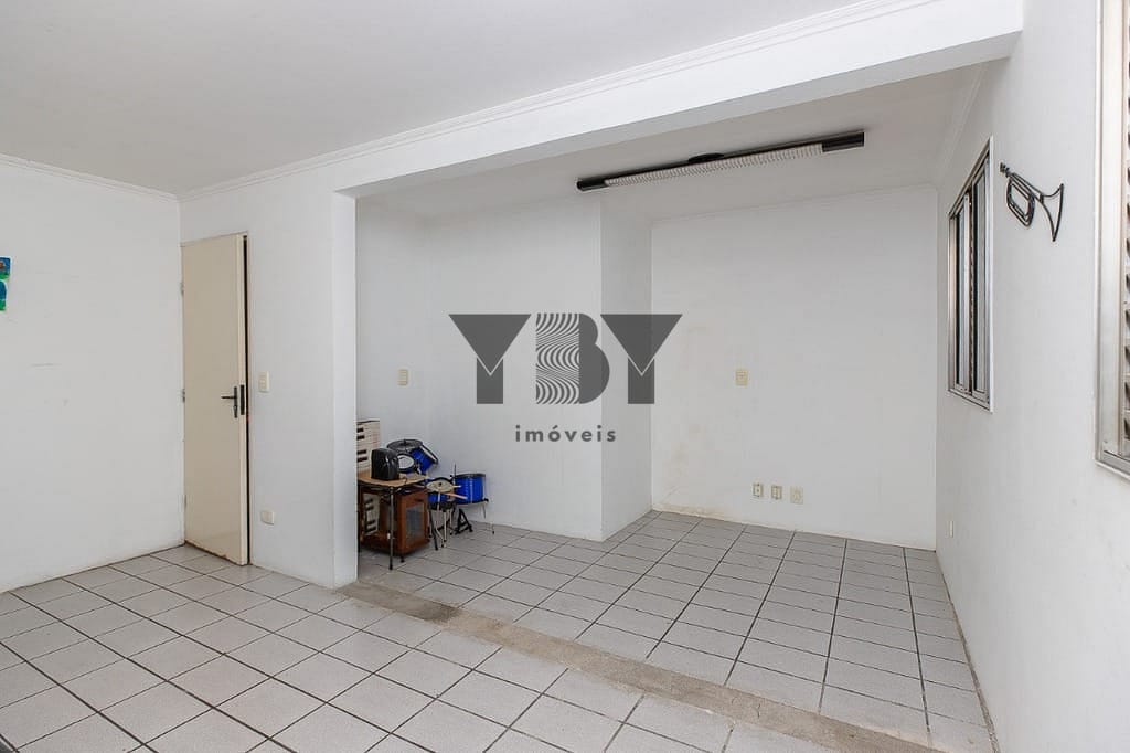 Casa à venda com 2 quartos, 136m² - Foto 6
