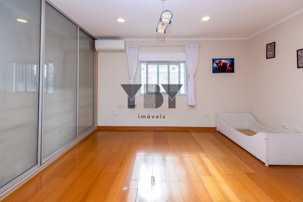 Casa à venda com 2 quartos, 136m² - Foto 14