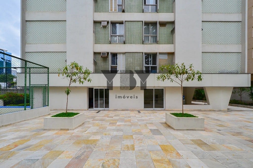 Apartamento à venda com 3 quartos, 130m² - Foto 14