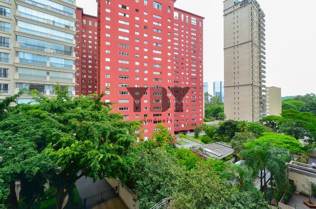Apartamento à venda com 3 quartos, 130m² - Foto 18
