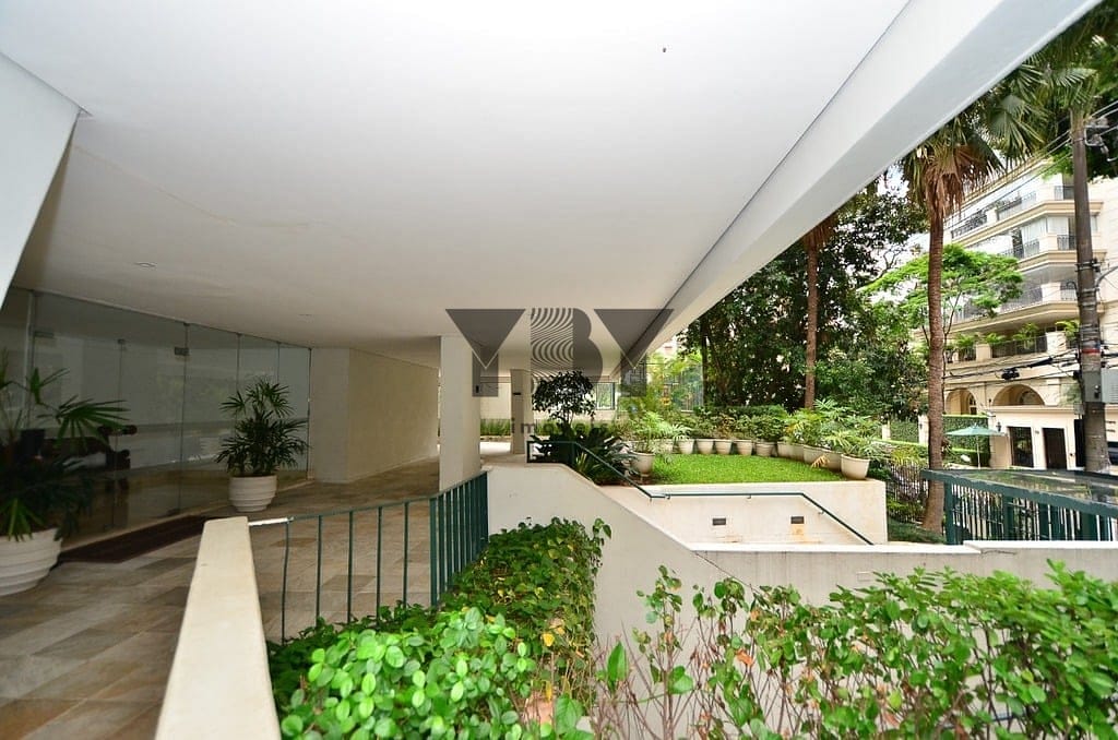 Apartamento à venda com 3 quartos, 130m² - Foto 19