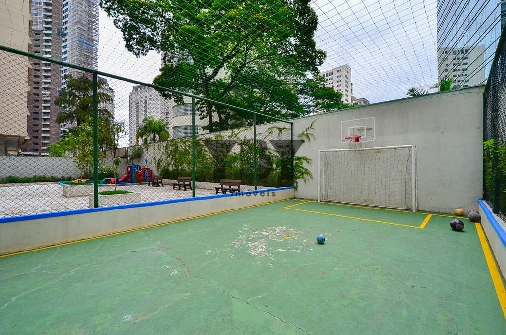 Apartamento à venda com 3 quartos, 130m² - Foto 22