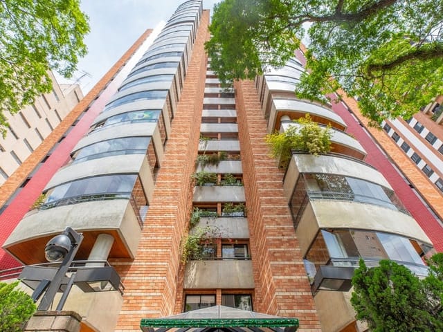 Foto do Apartamento - Apartamento à venda 3 Quartos 1 Suite 4 Vagas 219.72M² Moema São Paulo - SP | Correteria Imóveis