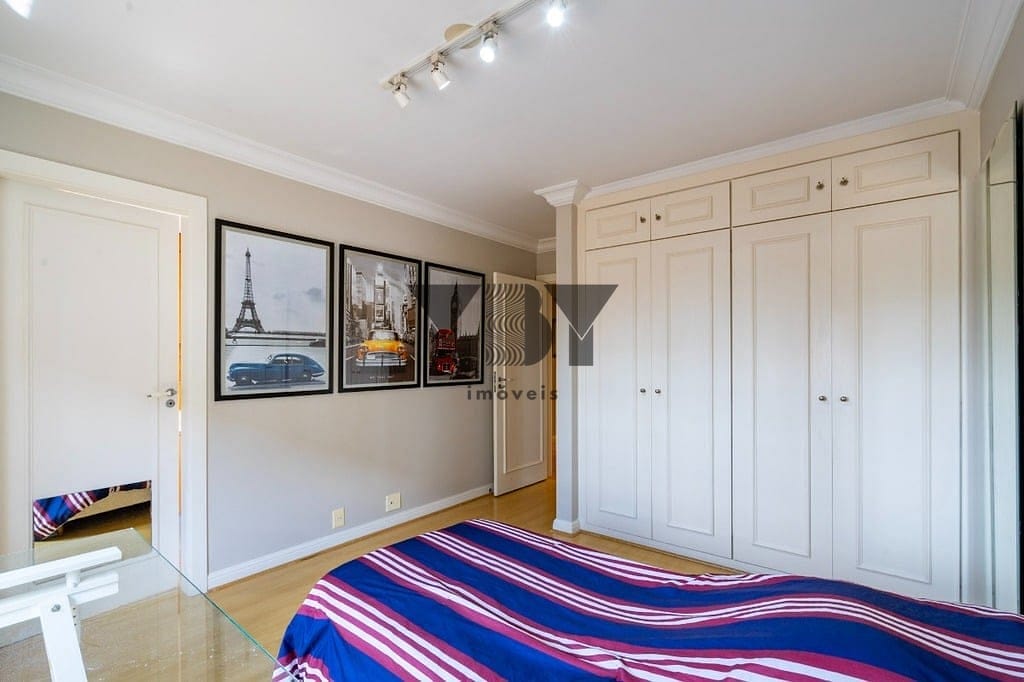 Apartamento à venda com 4 quartos, 259m² - Foto 7