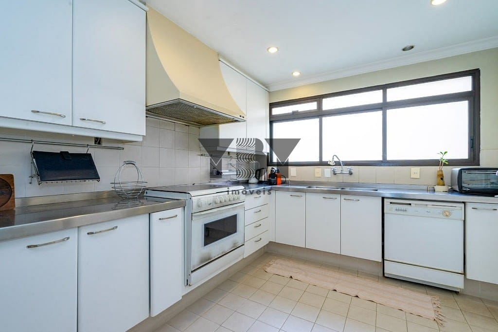 Apartamento à venda com 4 quartos, 259m² - Foto 20