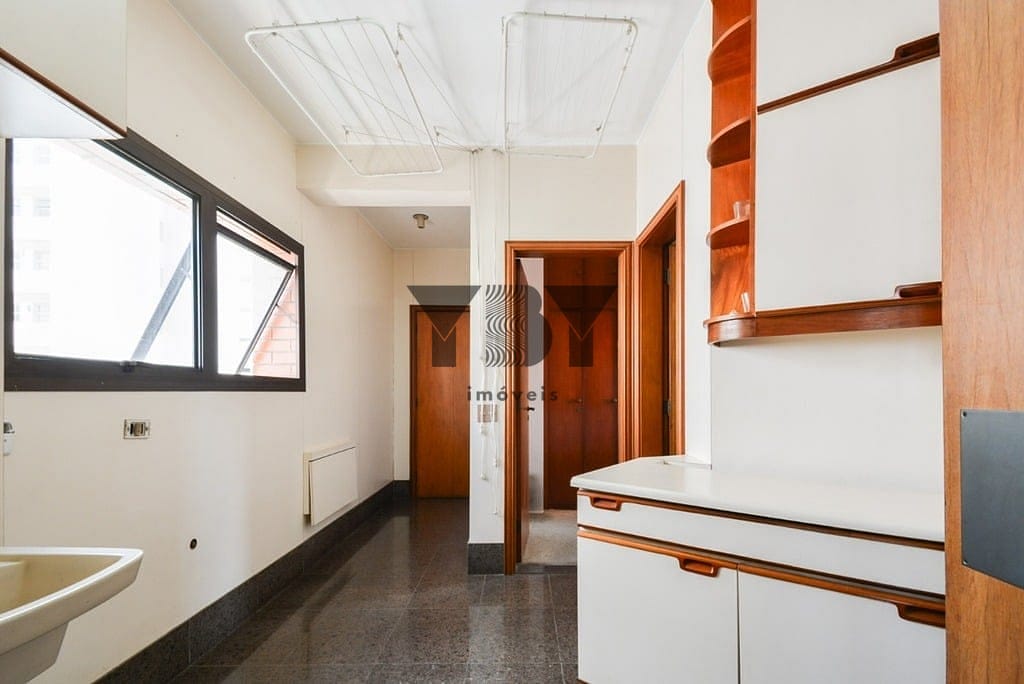 Apartamento à venda com 4 quartos, 274m² - Foto 7