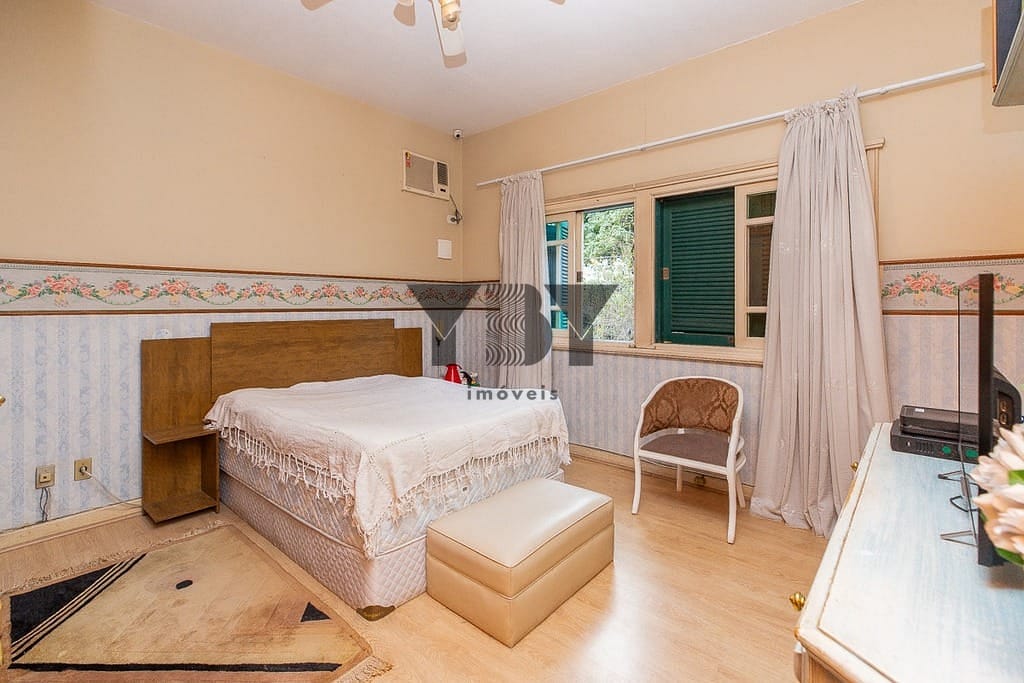 Casa à venda com 4 quartos, 198m² - Foto 34