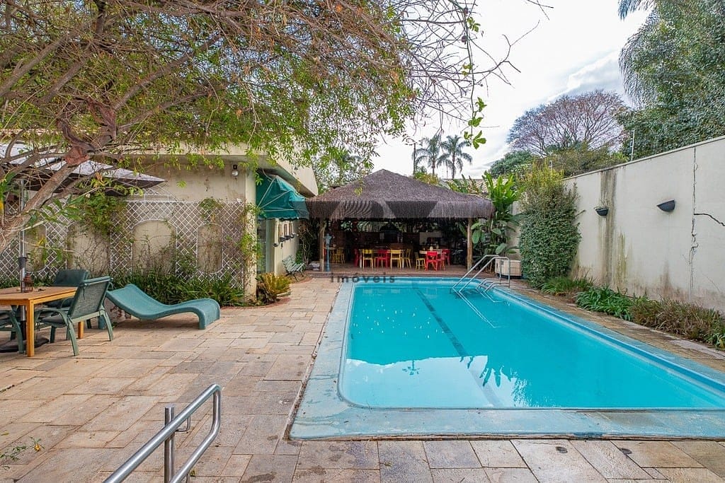 Casa à venda com 4 quartos, 198m² - Foto 9