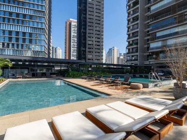 Foto do Apartamento - Apartamento à venda 5 Quartos 5 Suites 7 Vagas 402.44M² Jardim das Acácias São Paulo - SP | Lares e Andares Imóveis