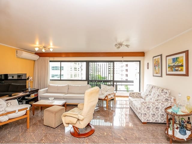 Foto do Apartamento - Apartamento à venda 3 Quartos 1 Suite 2 Vagas 118M² Itaim Bibi São Paulo - SP | Lares e Andares Imóveis