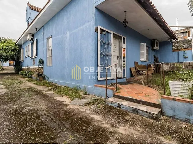 Casa 3 quartos e 5 banheiros, à venda, no bairro Partenon em Porto Alegre
