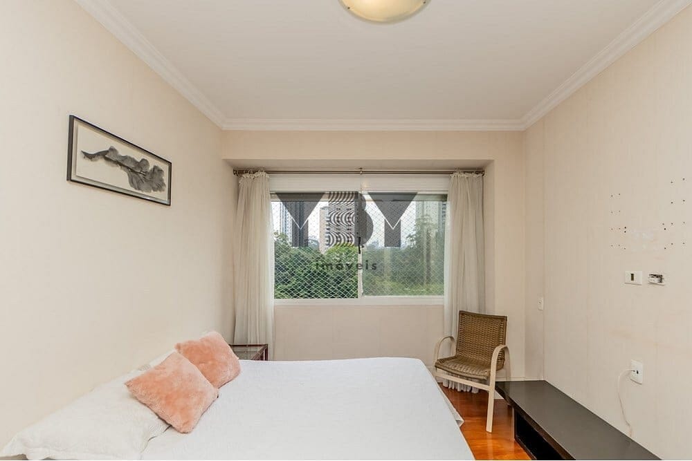 Apartamento à venda com 4 quartos, 273m² - Foto 6