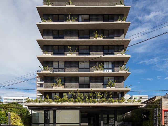 Apartamento 2 quartos e 2 banheiros, à venda, no bairro Tambaú em João Pessoa
