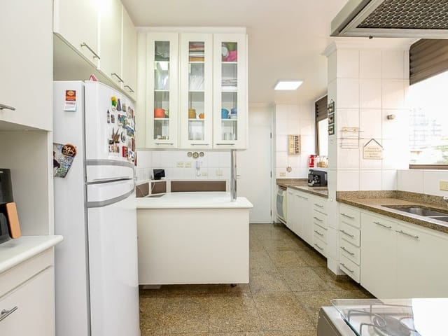 Foto do Apartamento - Apartamento à venda 3 Quartos 3 Suites 3 Vagas 225M² Itaim Bibi São Paulo - SP | Lares e Andares Imóveis