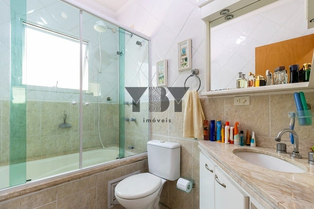 Casa à venda com 5 quartos, 200m² - Foto 35