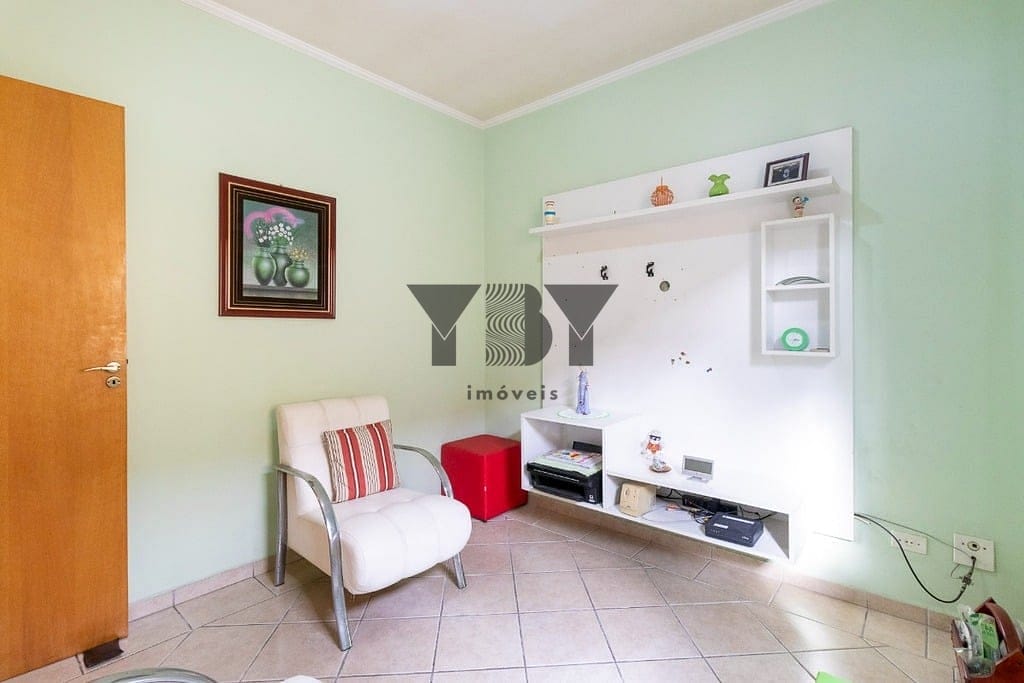 Casa à venda com 5 quartos, 200m² - Foto 11