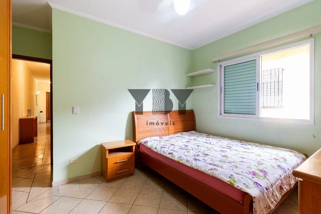 Casa à venda com 5 quartos, 200m² - Foto 8
