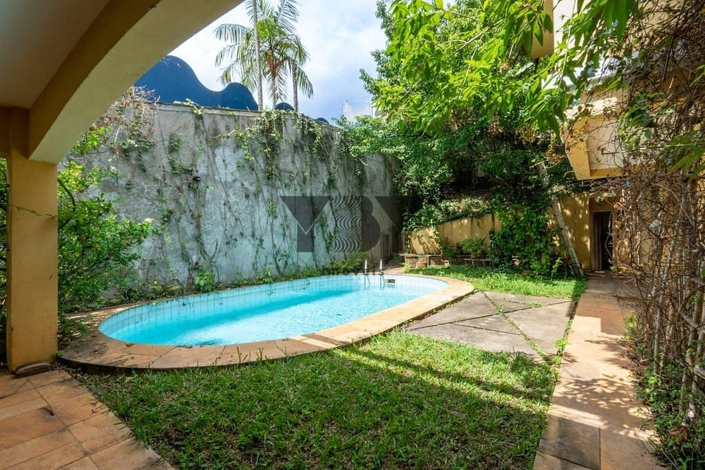 Casa à venda com 4 quartos, 417m² - Foto 34