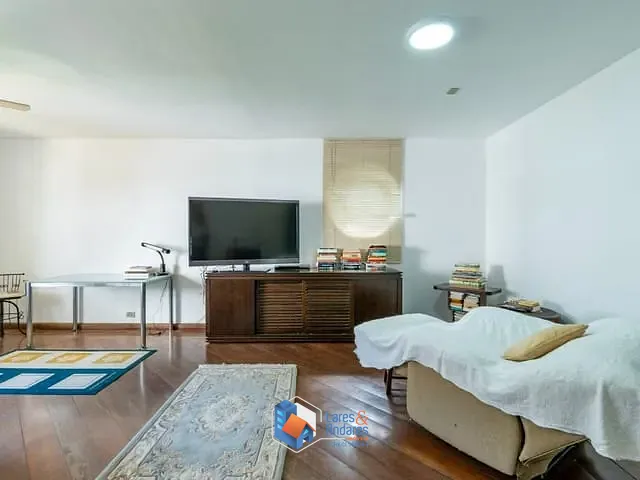 Casa 4 quartos e 5 banheiros, à venda, no bairro Jardim Guedala em São Paulo