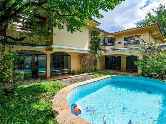 Casa 4 quartos e 5 banheiros, à venda, no bairro Jardim Guedala em São Paulo