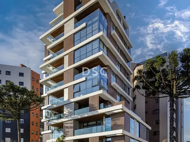Apartamento 2 quartos e 3 banheiros, à venda, no bairro Centro em Curitiba