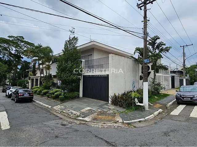 Casa 3 quartos e 6 banheiros, à venda, no bairro Planalto Paulista em São Paulo