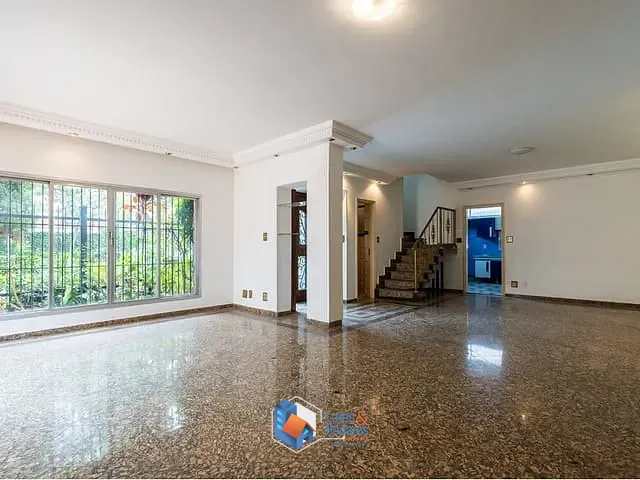 Casa 3 quartos e 6 banheiros, à venda, no bairro Planalto Paulista em São Paulo