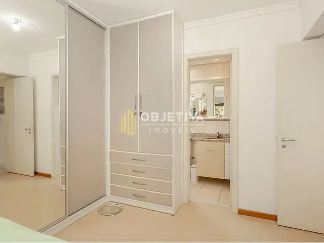 Apartamento 2 quartos e 2 banheiros, à venda, no bairro Petrópolis em Porto Alegre