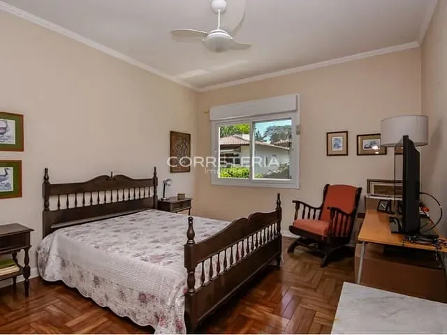 Casa 4 quartos e 5 banheiros, à venda, no bairro Alto de Pinheiros em São Paulo