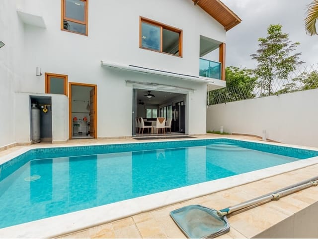 Foto do Casa - Casa à venda 3 Quartos 1 Suite 3 Vagas 247M² Guarapiranga São Paulo - SP | Lares e Andares Imóveis