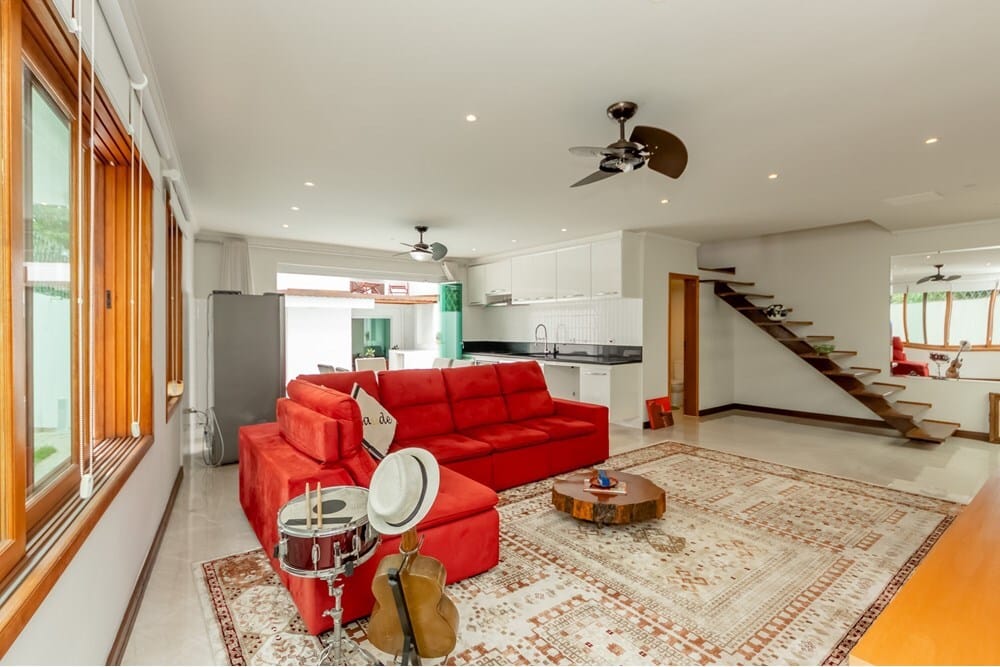 Casa à venda 3 Quartos 1 Suite 3 Vagas 247M² Guarapiranga São Paulo - SP
