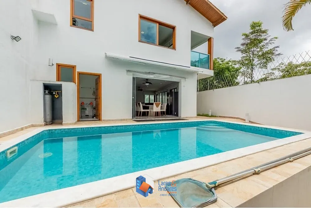Casa, 3 quartos, 247 m² - Foto 3