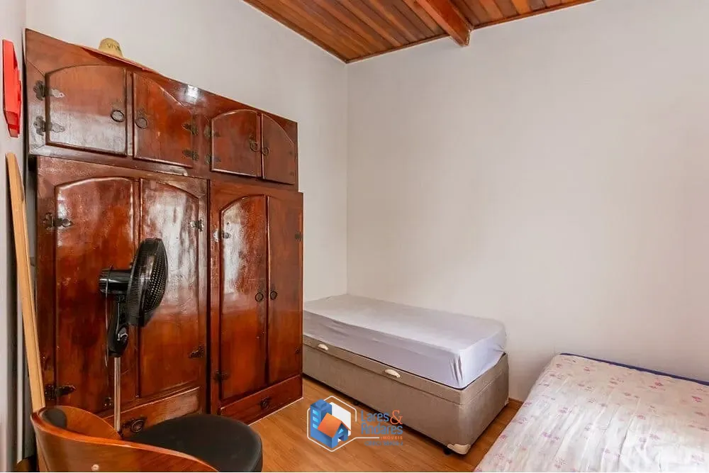 Casa, 3 quartos, 247 m² - Foto 2