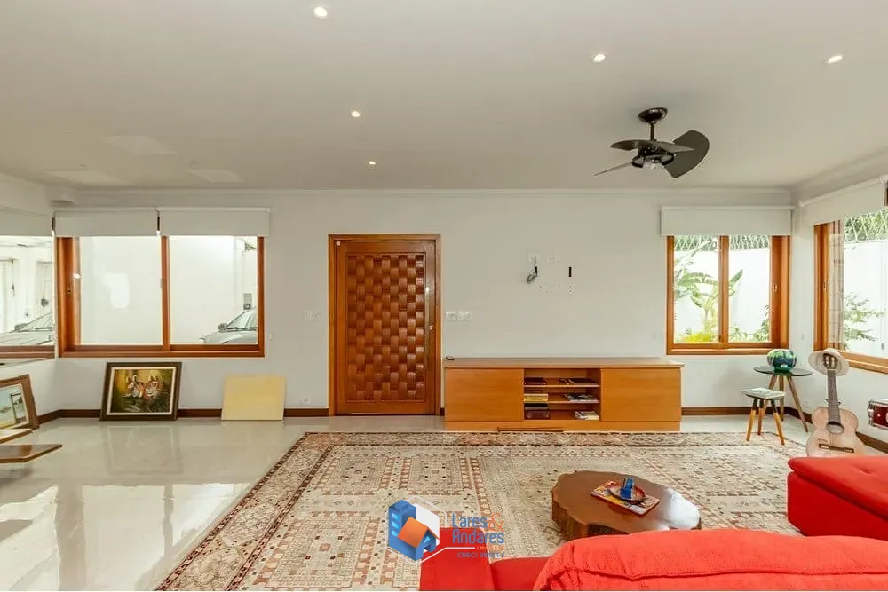 Casa, 3 quartos, 247 m² - Foto 35