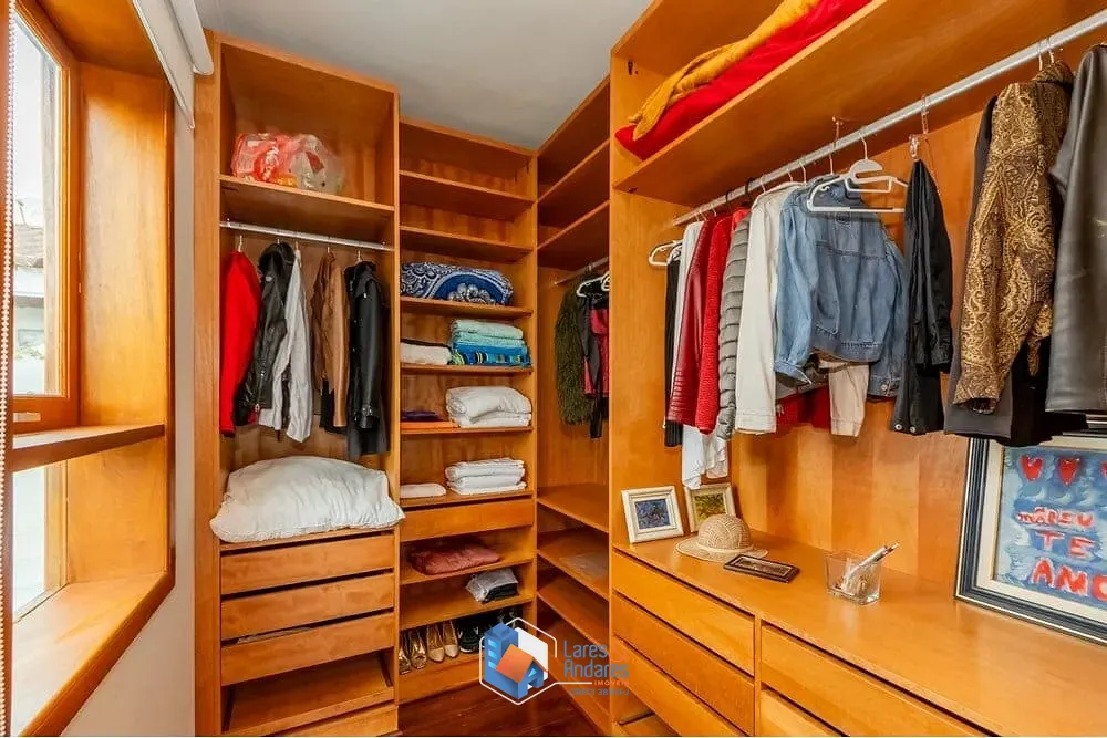 Casa, 3 quartos, 247 m² - Foto 48